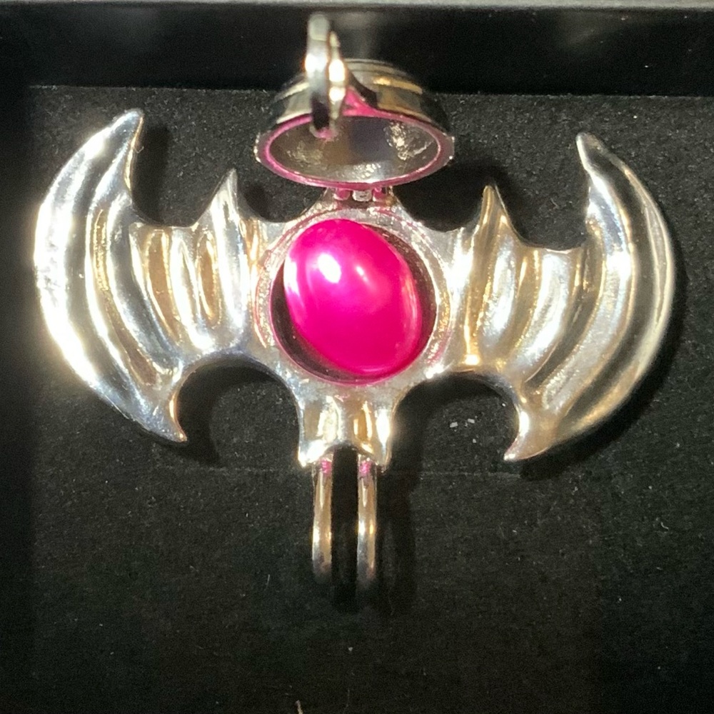 Bat Pearl cage